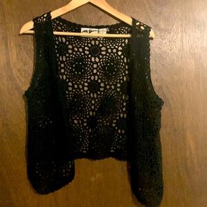 Vintage 90’s crochet vest